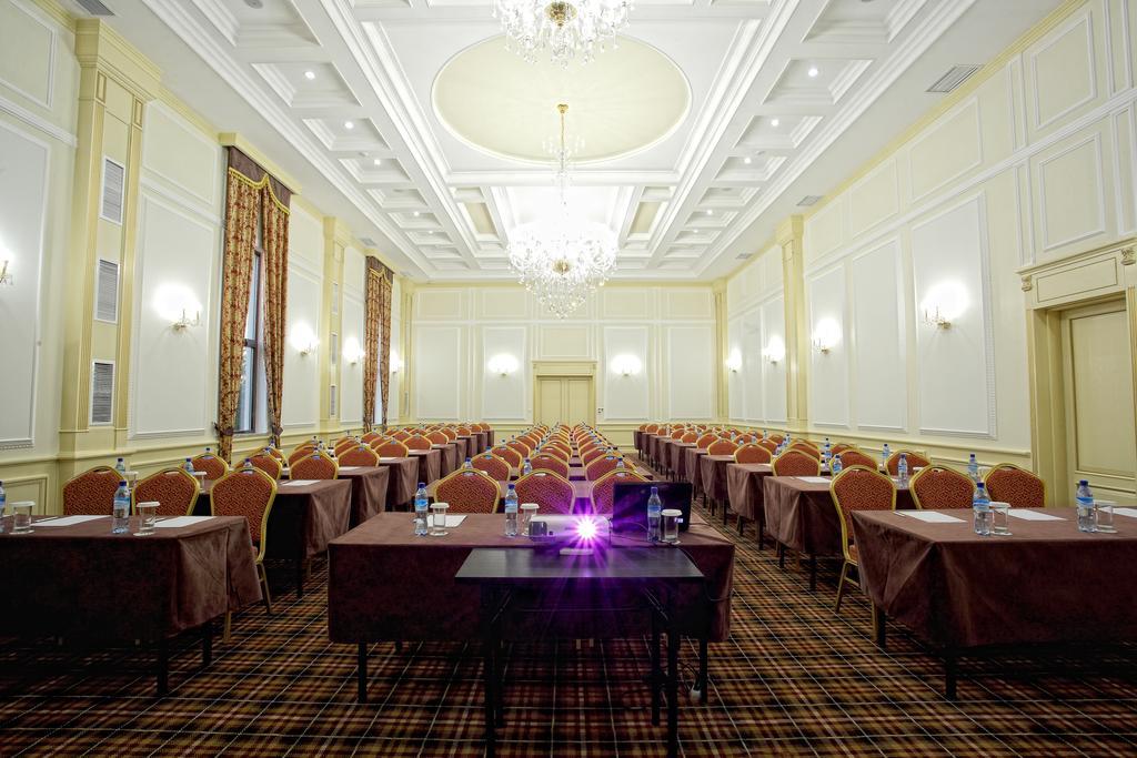 City Hotel Μπισκέκ Εξωτερικό φωτογραφία