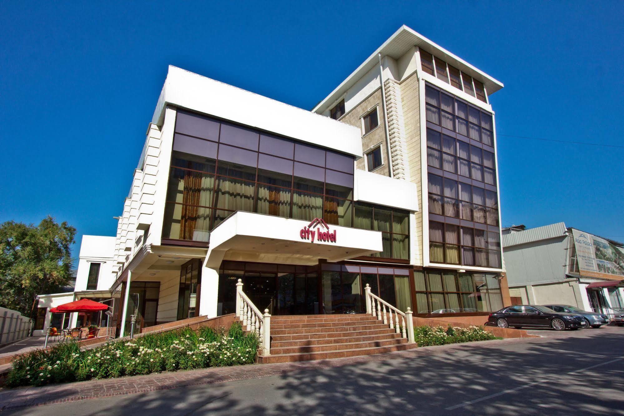 City Hotel Μπισκέκ Εξωτερικό φωτογραφία
